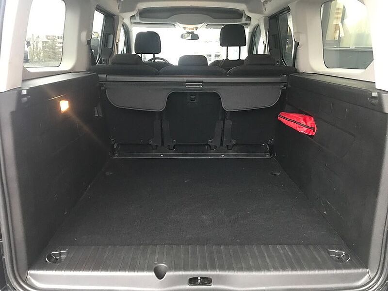 Citroen Berlingo XL PureTech 130 EAT8 SHINE